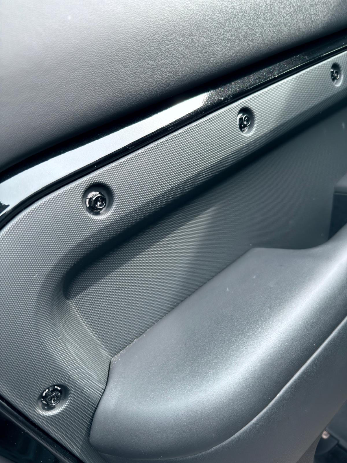 Defender 86pc Urban Etched Interior Trim Probolt Kit - Satin Black