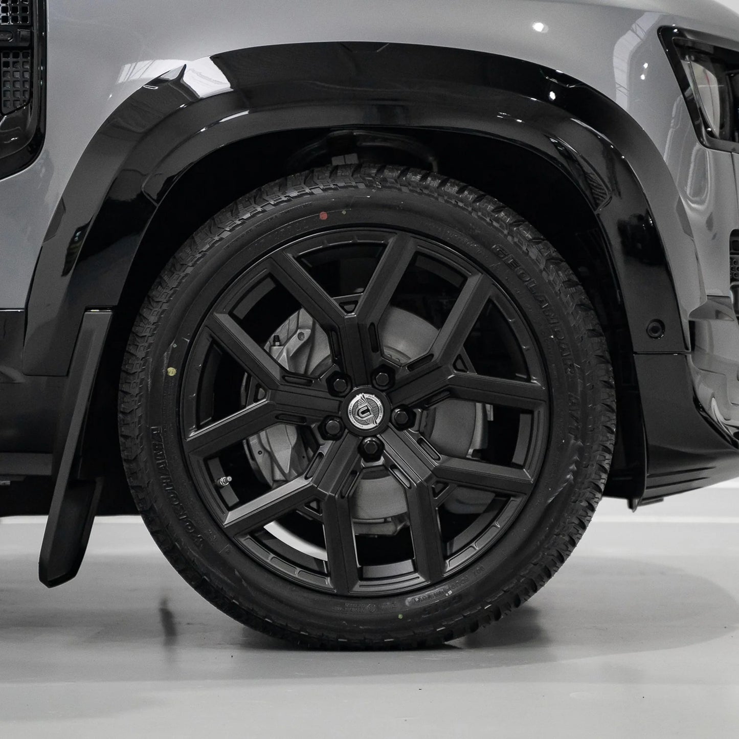 Defender Widetrack Fender Arch Pack