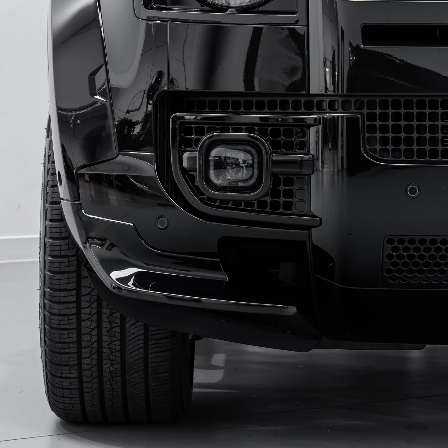 Defender Widetrack Powercube DRL Front Bumper Intakes