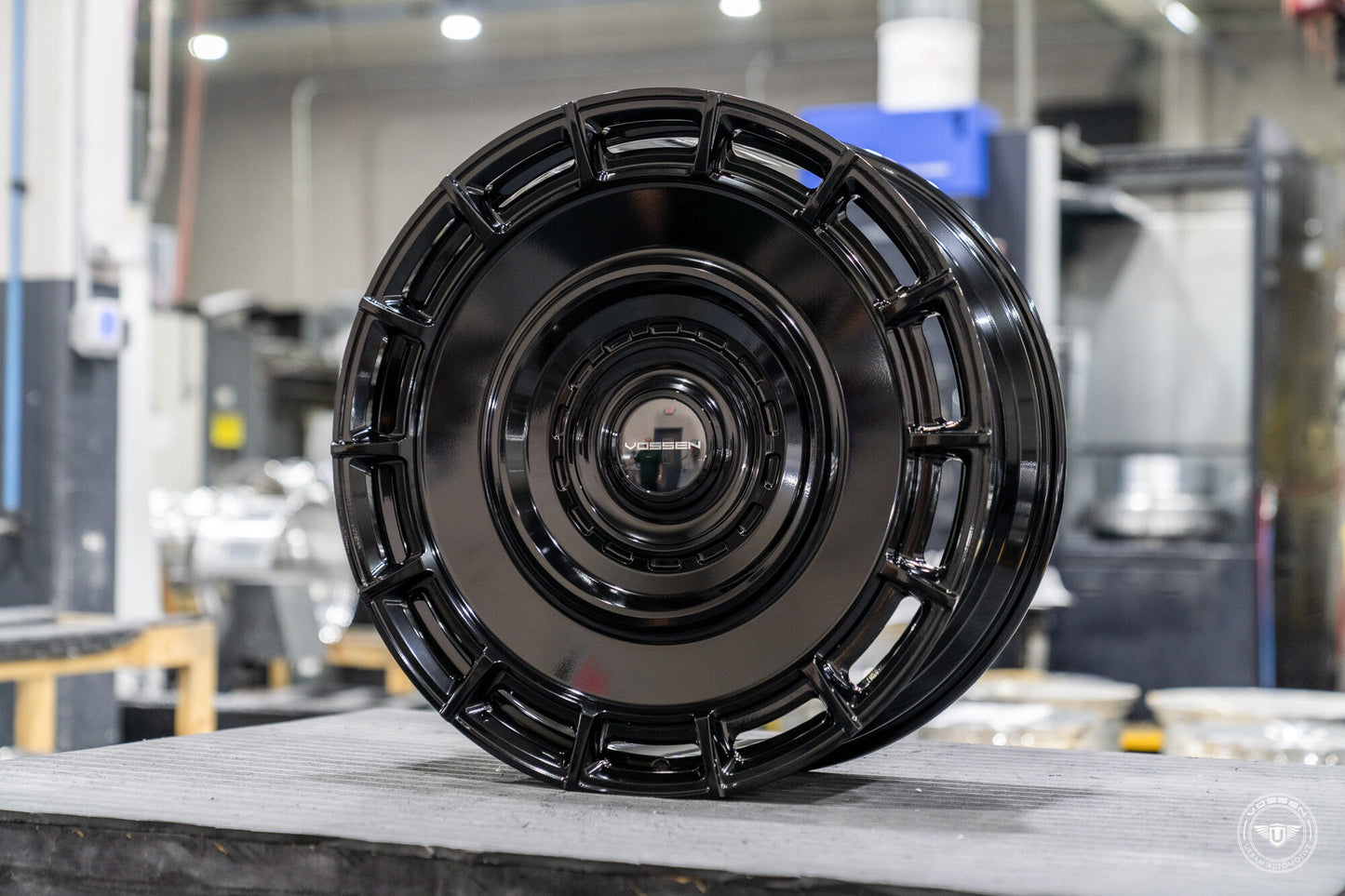 Urban X Vossen 23" UV7 Forged Wheel