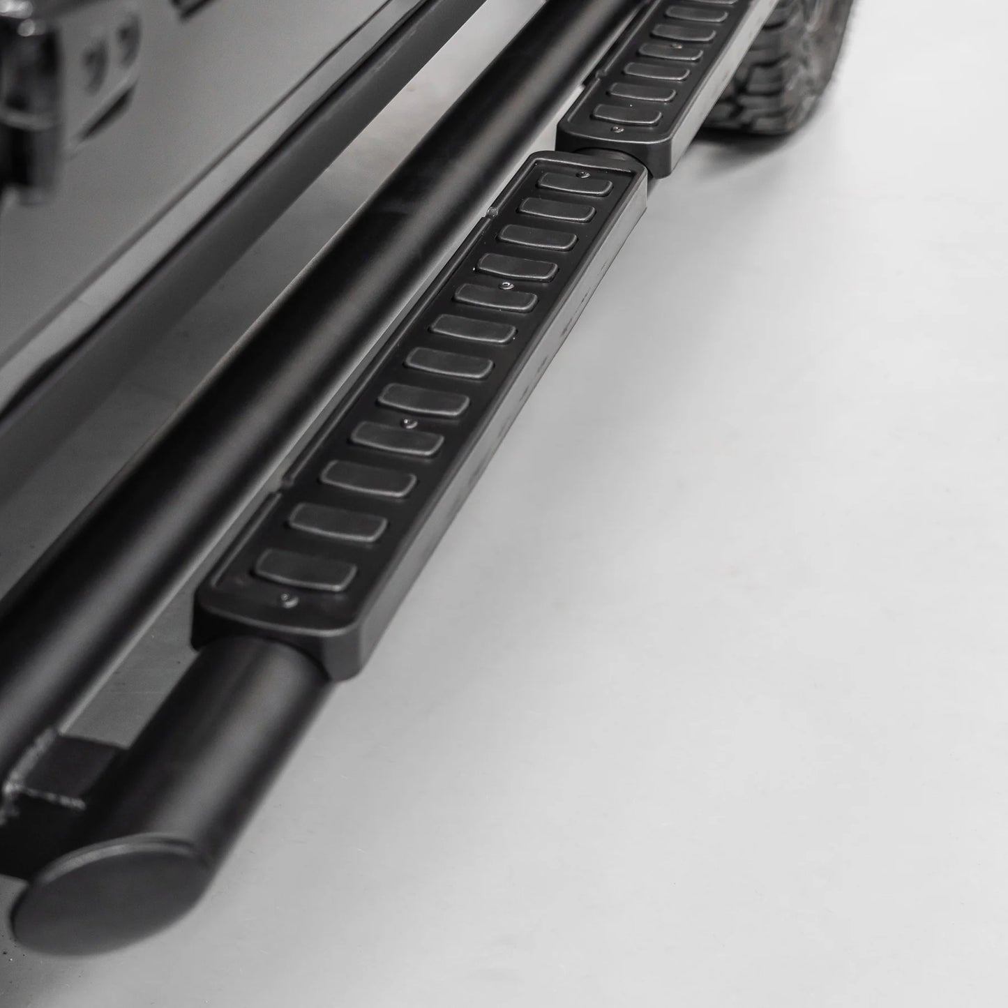 Grenadier Black Shadow Twin Tube Side Steps - Black