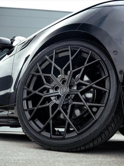 Land Rover 24" UC9 - Satin Black