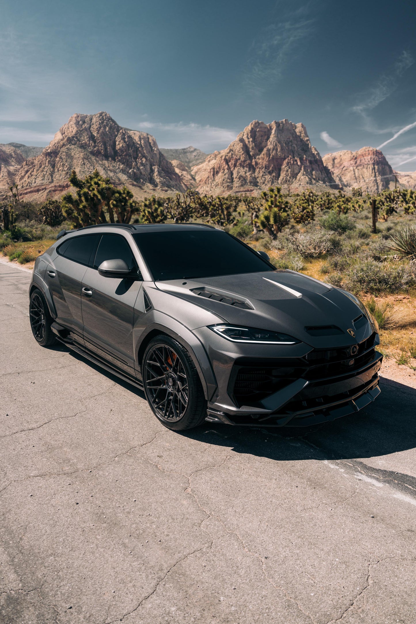 Lamborghini Urus SE Carbon Fiber Widetrack Program
