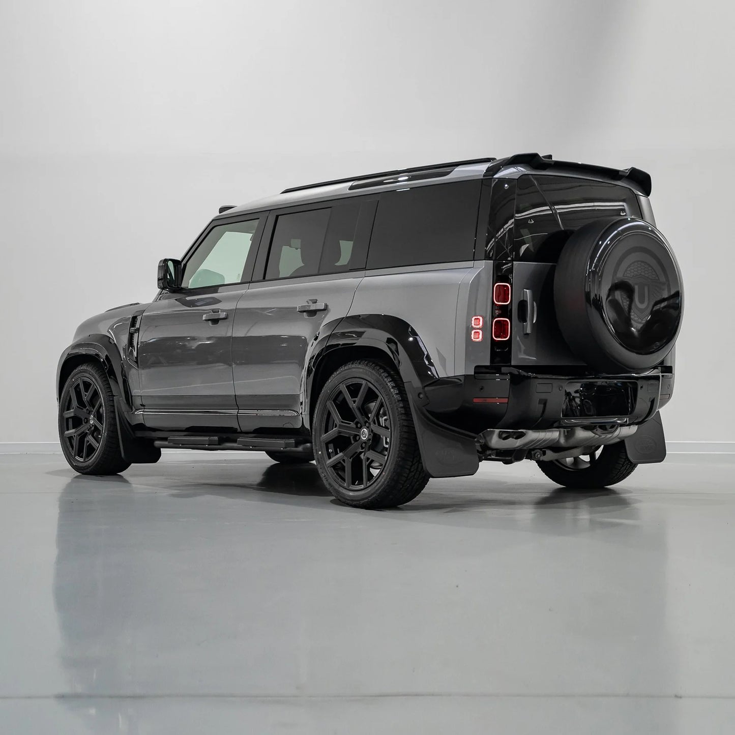 Defender Widetrack Fender Arch Pack